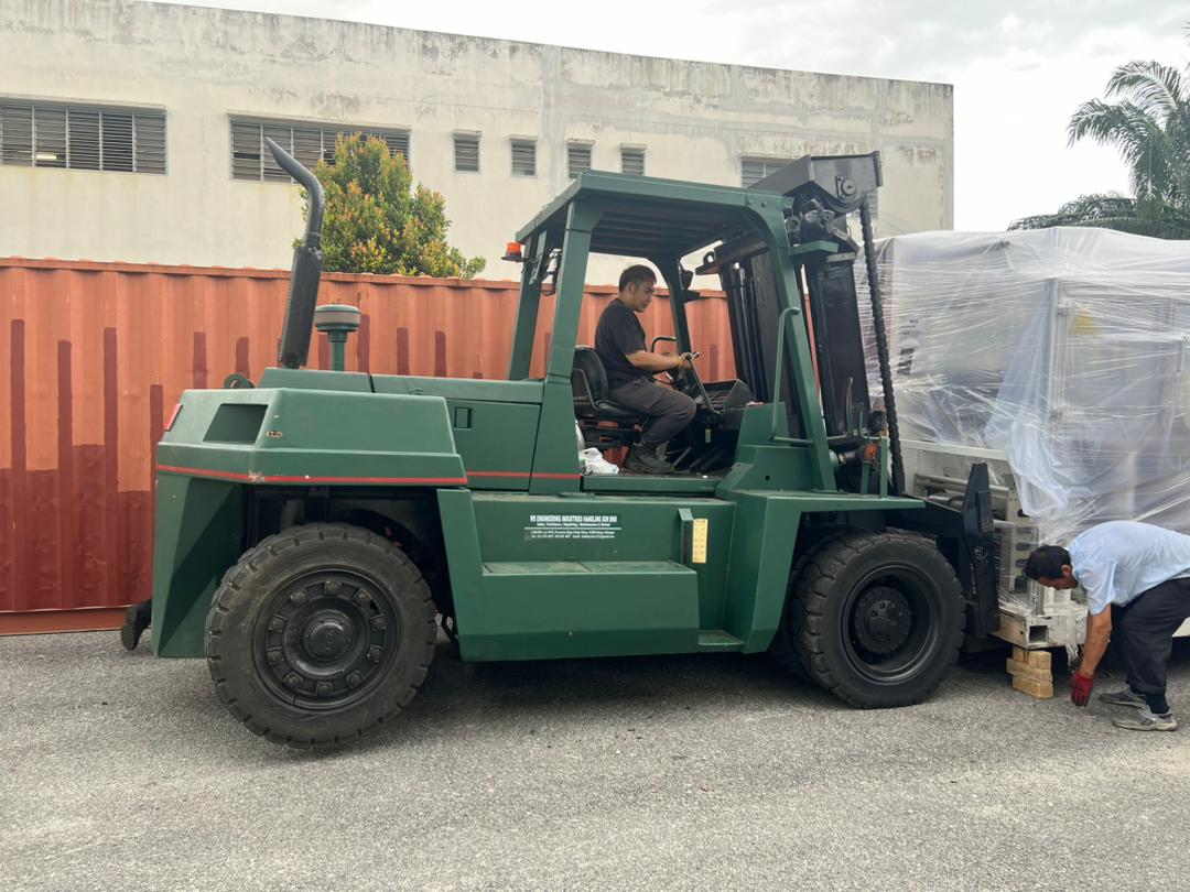 10 – 43 Ton Heavy Duty Forklifts
