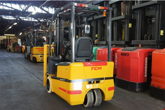3-Wheel Electric Forklifts